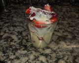 Foto del paso 7 de la receta: Postre de Frutillas y Leche Condensada