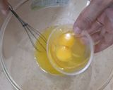 A picture of step 2 of Banana Cake.