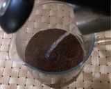 Foto langkah ke 2 dari resep Es Kopi Gula Aren (Kopi Seliter).