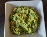 Une image de l'étape 7 de Pesto maison aux fanes d'oignons nouveaux.