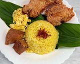 Foto langkah ke 4 dari resep Nasi Kuning Ayam crispy.