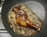 Coq au vin - kakas vörösborban recept fázis 4 fotója