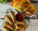 Foto langkah ke 5 dari resep Crispy Vietnamese-Style Lumpia.