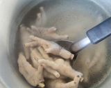 A picture of step 8 of Green Curry Chicken with Winter Melon.