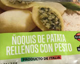 Foto del paso 2 de la receta: Ñoquis rellenos de pesto, con salsa de carne insuperable