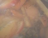 A picture of step 4 of Dandelion honey.