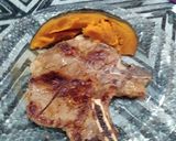 Foto del paso 2 de la receta: Bifes de cima a la plancha con zapallo