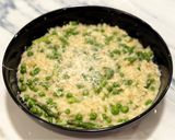 A picture of step 7 of Asparagus and peas risotto.