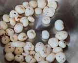 મખાના કસ્ટર્ડ(Makhana Custrd Recipe in Gujarati) રેસીપી સ્ટેપ2ફોટો