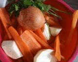 Húsleves recept fázis 2 fotója