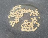 Foto del paso 2 de la receta: Pularda al ajillo (de la abuela)