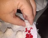 Foto del paso 2 de la receta: Bombones de coco y chocolate (receta súper fácil y liviana)
