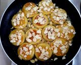 รูปขั้นตอนการทำที่ 3 ของ เค้กข้าวเหนียวมันฝรั่ง (น้ำผึ้ง/อัลมอนด์) Potato Sticky Rice Cake (Honey/Almond)