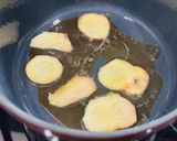 Hình bước làm 1 của món Khổ Qua Rừng Kho Riềng