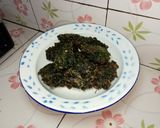 Foto langkah ke 5 dari resep Bakwan Daun Singkong.