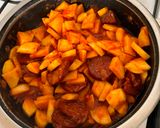 Paprikás krumpli recept fázis 3 fotója