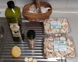 Foto del paso 1 de la receta: Champiñones salteados con ajo y pimienta
