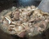 Foto langkah ke 2 dari resep Tumis Ati Ayam Kacang Panjang Pedas.