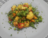 Foto del paso 11 de la receta: Pollo aromático con verduras