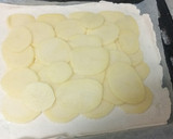 Foto del paso 5 de la receta: Empanadón de patata, cebolla y panceta ibérica sin gluten