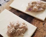 A picture of step 2 of Easy Tuna Mayo Puff.