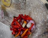 Foto langkah ke 4 dari resep Oseng Mercon Legend.