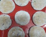 A picture of step 3 of Aloo Tikki Chaat.