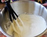 Hình bước làm 4 của món Cách làm bánh Bông Lan cực dễ tại nhà | Chiffon Cake | Ở NHÀ CÙNG KIM