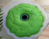 Foto langkah ke 6 dari resep Bolu Jungkir Balik Pandan.