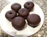 Foto del paso 12 de la receta Donut o coronas individuales de almendras y chocolate