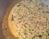 A picture of step 10 of Egg in white gravy.
