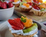 A picture of step 10 of Fresh fruit tarts.