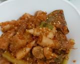 Foto langkah ke 3 dari resep Tumis cumi asin.
