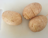 Foto del paso 2 de la receta: Patatas hasselback