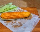 A picture of step 3 of Spicy corn on the cob.