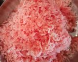 A picture of step 3 of Watermelon ice gola.