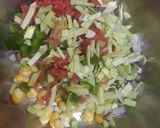 A picture of step 2 of Idli pizza.