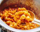 A picture of step 4 of Lahore's famous,chikpeas curry.