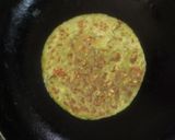 A picture of step 7 of Mix vegetable paratha.