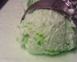 A picture of step 6 of Avocado Ice Cream.