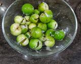 ઇન્સ્ટન્ટ ગુંદા નું અથાણું (Instant Gunda Athanu Recipe In Gujarati) રેસીપી સ્ટેપ2ફોટો