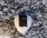 Foto del paso 17 de la receta: Onigiris Tunamayo