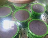 Foto langkah ke 6 dari resep Bolu Ubi Ungu Kukus Vla Keju.