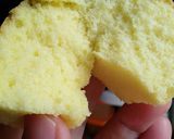 Foto langkah ke 5 dari resep Condensed Milk Cotton Cake.