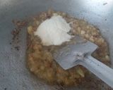 A picture of step 4 of Falahari halwa paratha with makhane ka raita.