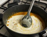 A picture of step 4 of Mix veg with mango purée and coconut milk.