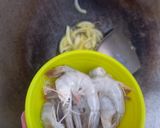 Foto langkah ke 4 dari resep Udang Tumis Kecap.