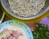 Foto langkah ke 1 dari resep Teri cabe hijau.
