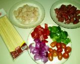 Foto del paso 1 de la receta: Brochettes de pollo, carne y verdura