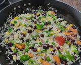 मैक्सिकन पुलाव (Mexican pulao recipe in Hindi) रेसिपी चरण 4 फोटो